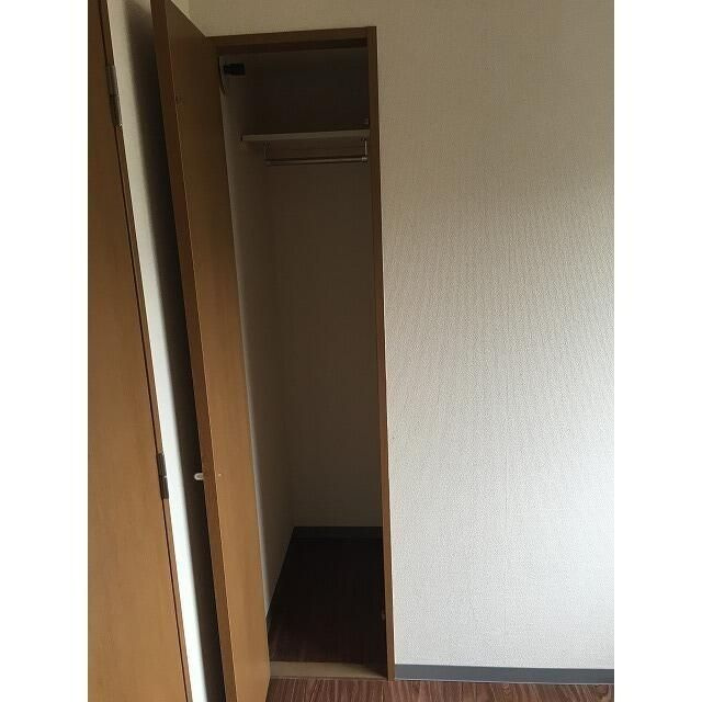 新佐川ビルの収納