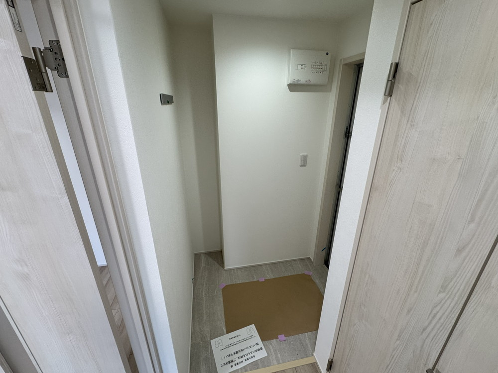 フジパレス今川Ⅰ番館の玄関