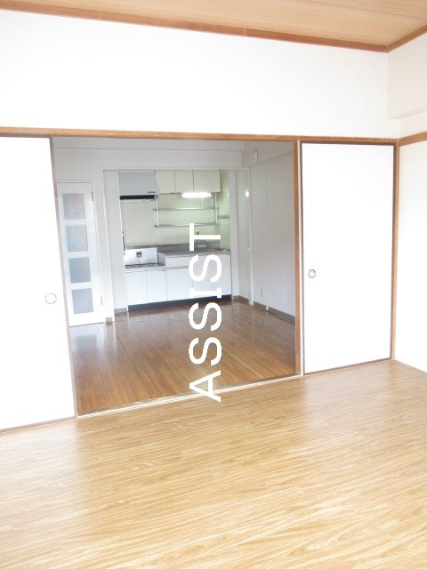 ロイヤルハイツ橋本マンションの内装