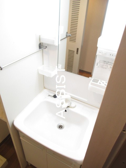 ロイヤルハイツ橋本マンションの洗面所