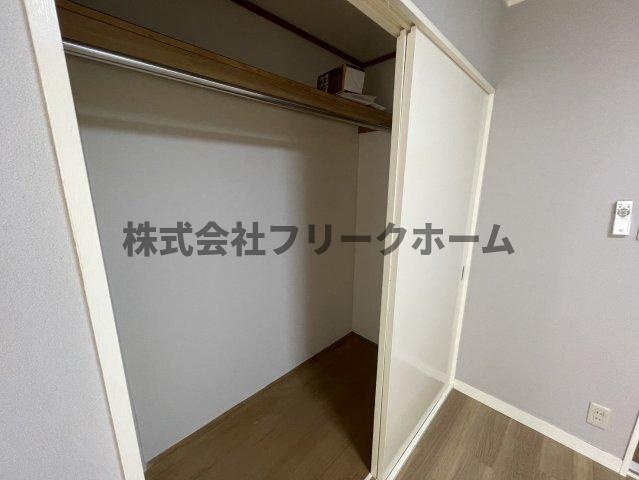 武蔵野市境南町３丁目の賃貸マンションの収納