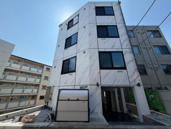 中野区本町５丁目の店舗事務所の外観