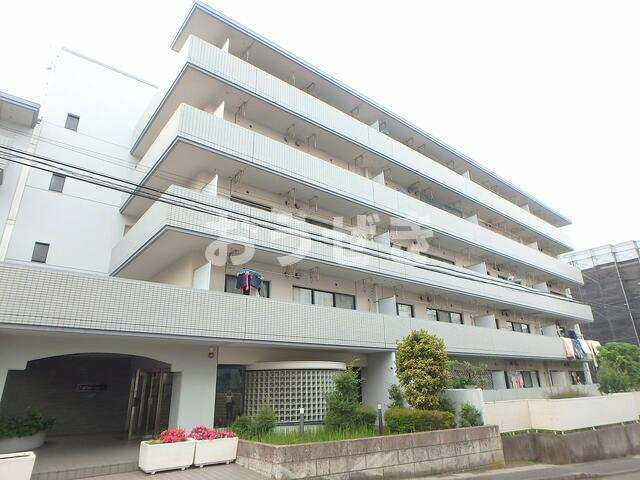 フルセイル権太坂の外観