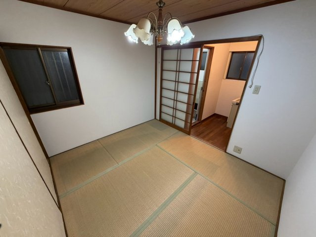 寝屋川市御幸東町ハウスの和室