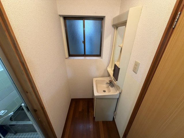 寝屋川市御幸東町ハウスの洗面所