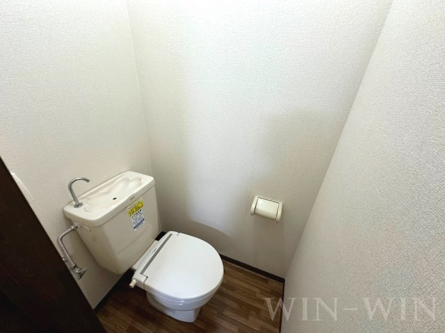 ファミール東のトイレ|イメージ（同建物内別部屋の写真です）