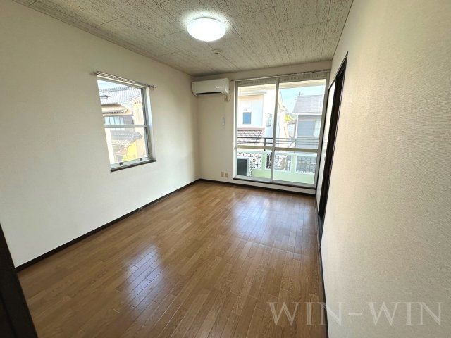 ファミール東の居間・リビング|イメージ（同建物内別部屋の写真です）