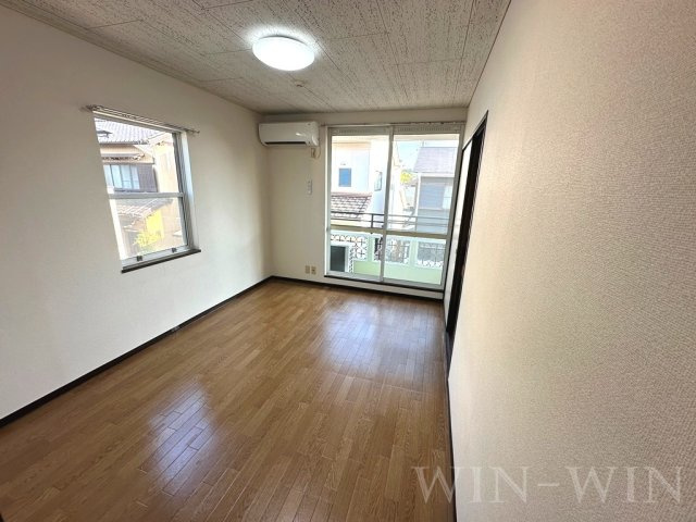 ファミール東の居間・リビング|イメージ（同建物内別部屋の写真です）