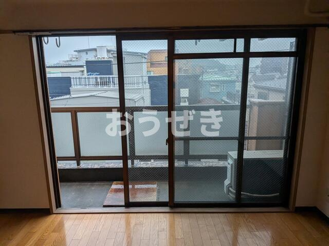 ラルジュ吉野町の和室