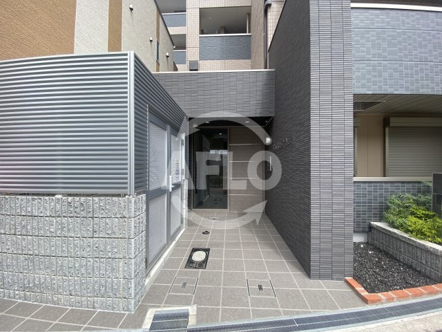 RIKI　RESIDENCEのエントランス|RIKI　RESIDENCE（リキレジデンス）　エントランス