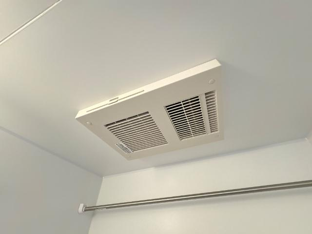 グランディール戸坂のその他|浴室乾燥機