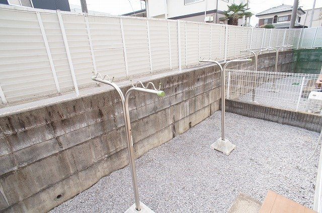 たまにはお庭で休日を過ごしてみるのもよいかもしれません