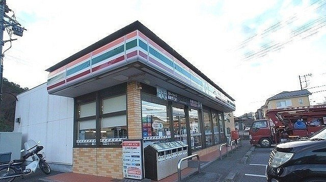 セブン-イレブン 入間仏子店まで300m
