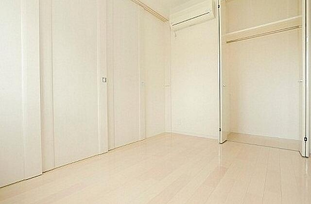 カスタリア北上野の居間・リビング