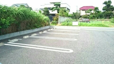 駐車スペースもあります