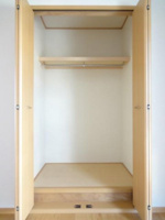 たっぷりとした収納スペースです