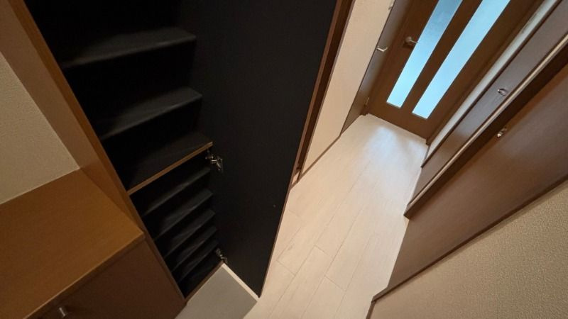 チャームテラス222Eの玄関|毎日通る玄関はこちらです