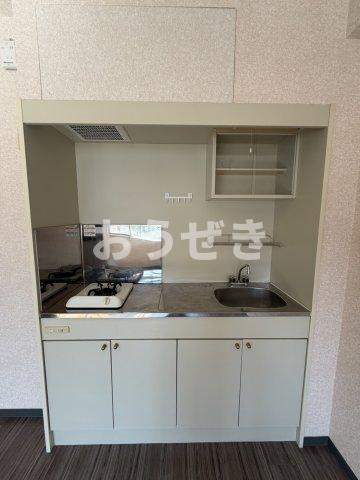 プランタン横浜の玄関