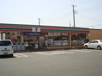 コンビニまで400ｍ