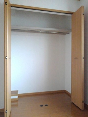 大きなものも収納できそうです