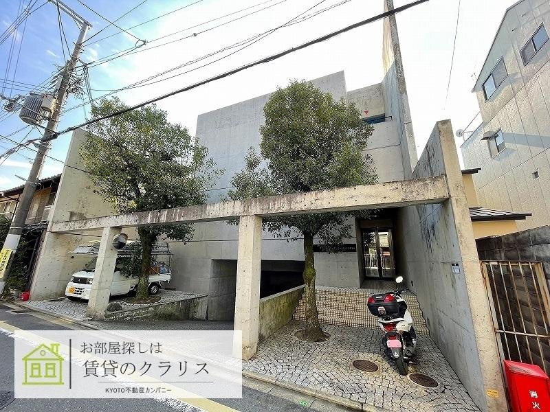 Agora東山（アゴラ）の外観