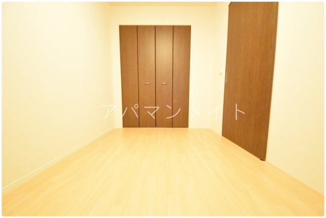 【寝室】 | プランドール横濱 | 落ち着いて過ごせるお部屋