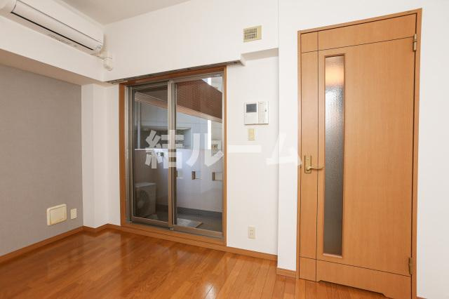 豊島区東池袋２丁目の賃貸マンションの居間・リビング