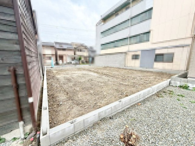【駐車場】 | 昭和通２丁　新築分譲住宅 | ウォークインクローゼットあります！収納場所に困らず綺麗な室内を保てそうですね！ 
