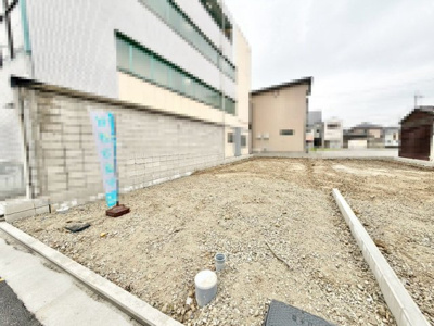 【駐車場】 | 昭和通２丁　新築分譲住宅 | 玄関にシューズボックスありますよ！シューズインクローゼットがある区画もあります！玄関周りもスッキリ片付きますね♪