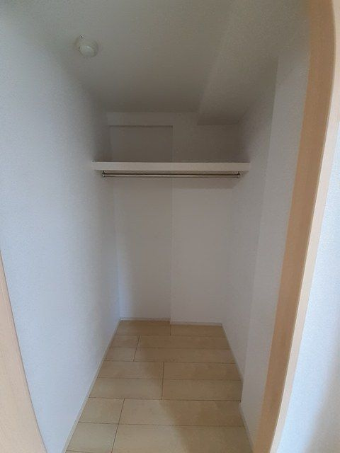 アーバンフォレストの収納|こまごまとしたものを収納できそうですね