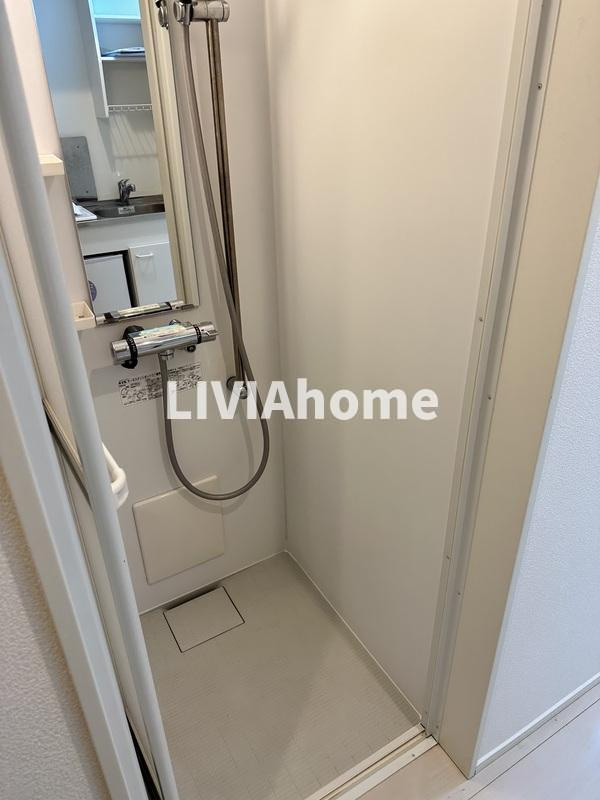 目黒区目黒本町５丁目のアパートのシャワールーム|同シリーズの参考写真です。実際の設備・内装は現況を優先とさせていただきます。