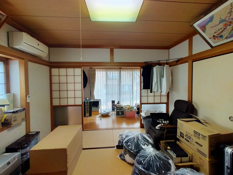大潟町美崎が丘戸建の和室|1F和室8帖