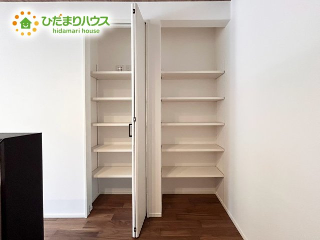 上尾市原市0631①　新築戸建　01の収納|リビング収納
