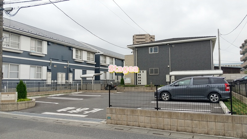 リュミエール　オーブⅡの駐車場