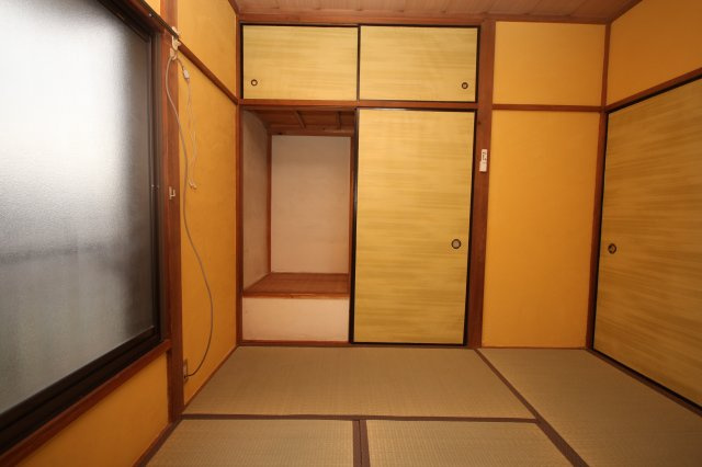 栗橋北２丁目貸家の和室|収納