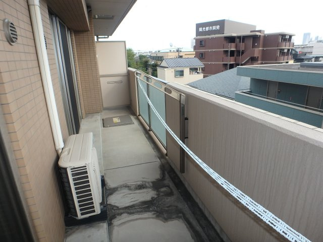 グレイスコート元住吉のバルコニー|他のお部屋の参考写真となります。