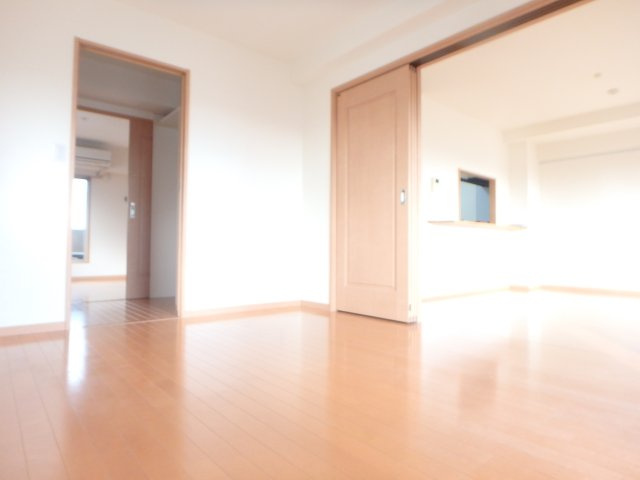 グレイスコート元住吉の居間・リビング|他のお部屋の参考写真となります。
