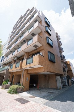【外観】 | エクセリア高円寺 | 鉄骨鉄筋コンクリート造のがっちりとした建物。