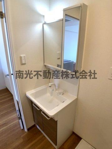 パニール・永和の独立洗面台