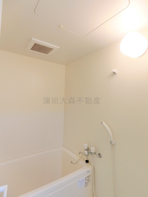 J-CRESTジェイクレスト羽田の浴室