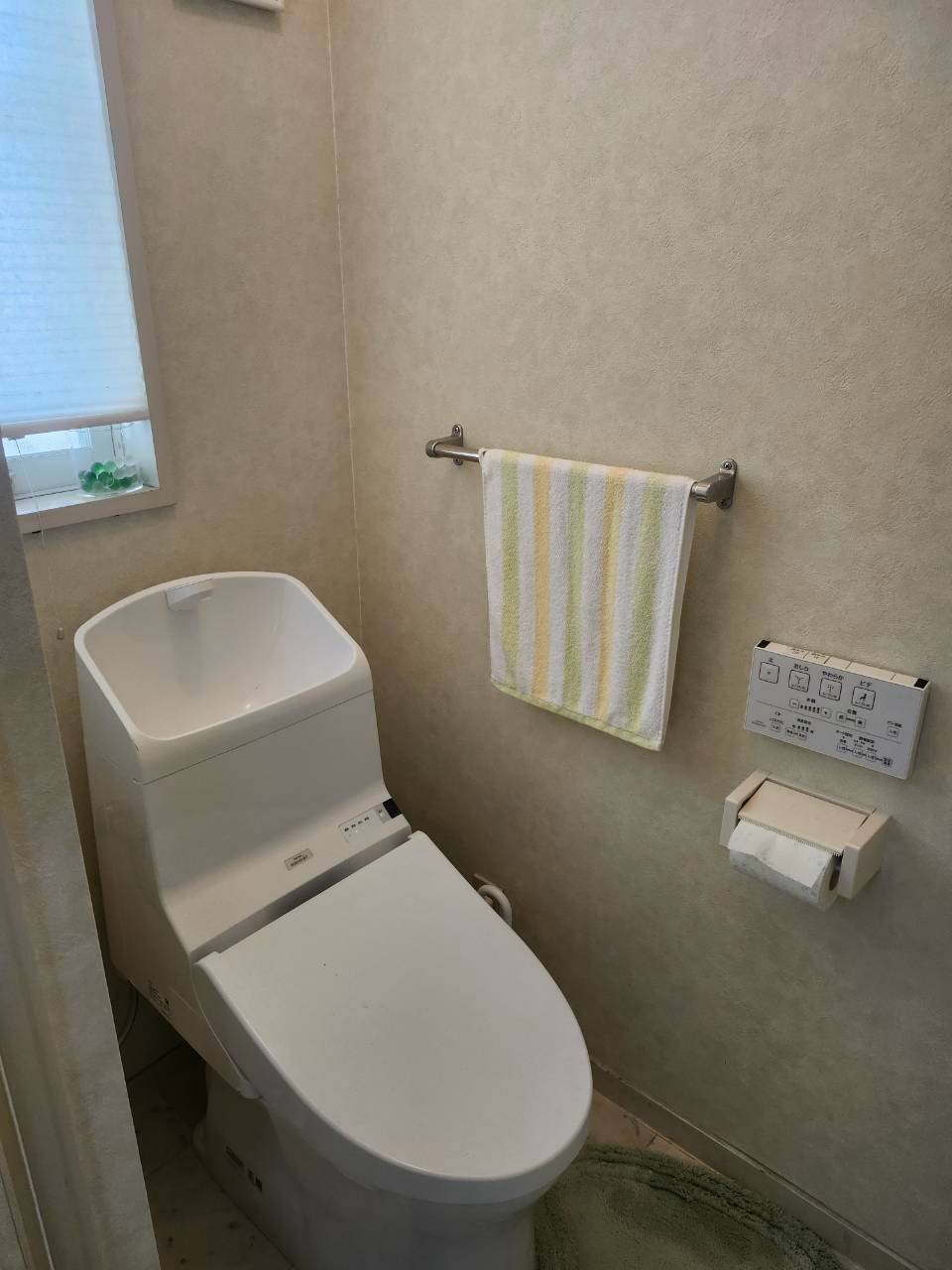 堺市南区御池台２丁戸建のトイレ