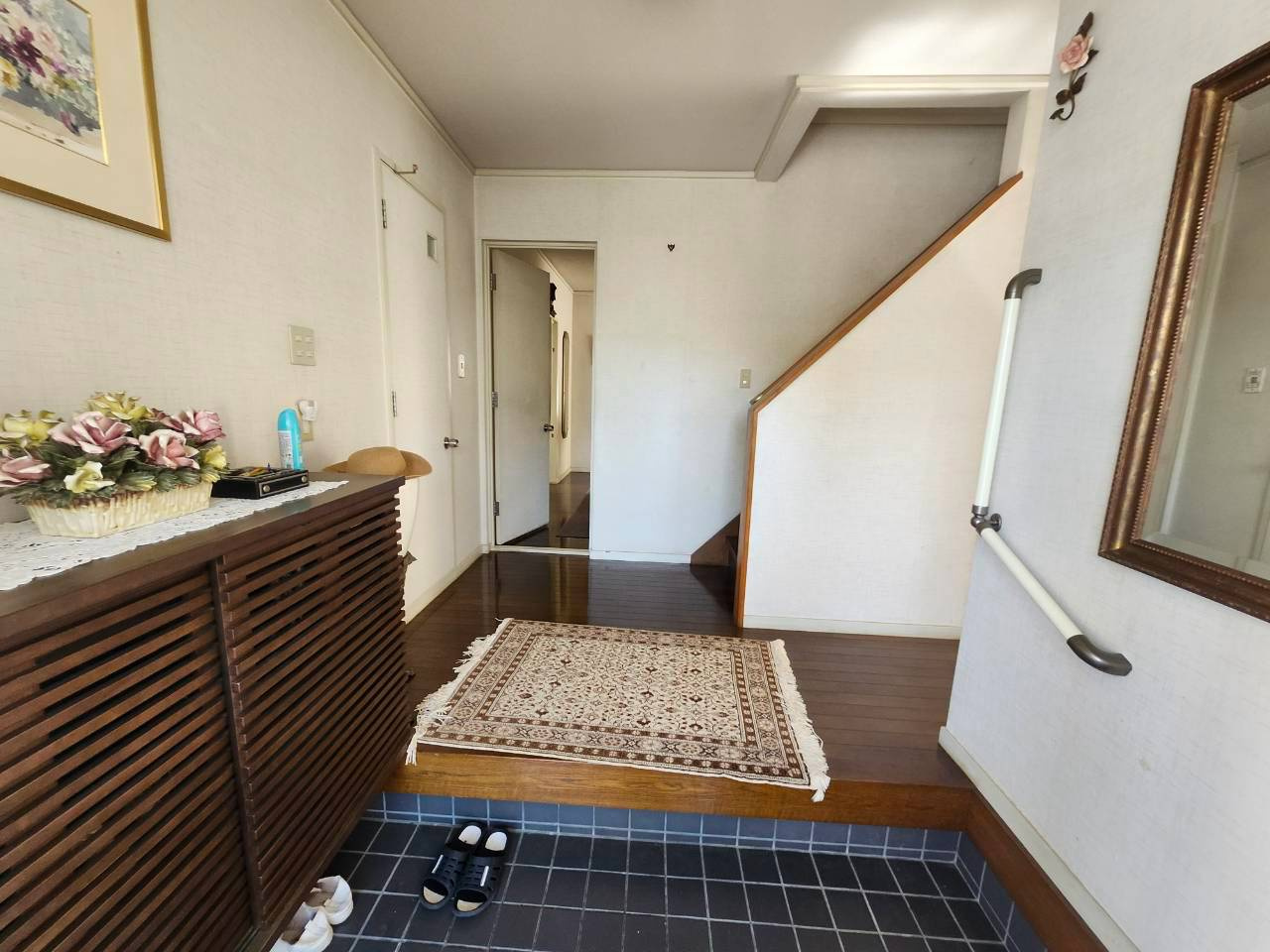 堺市南区御池台２丁戸建の玄関