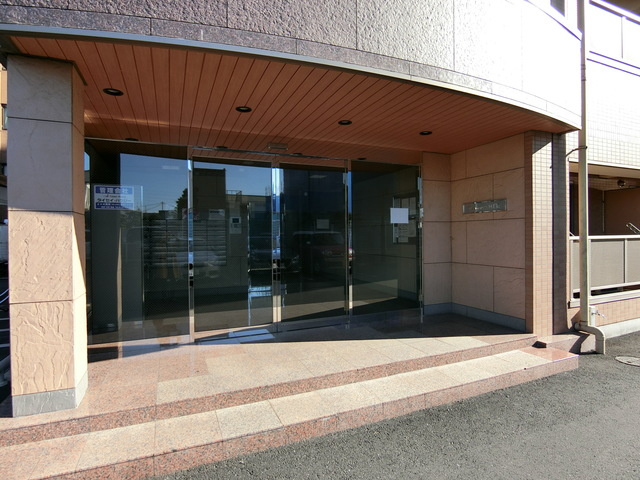 Ｄｅｍｅｕｒｅ　ＭＴＲのエントランス