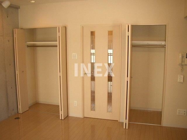 横浜市中区寿町１丁目の賃貸マンションの収納