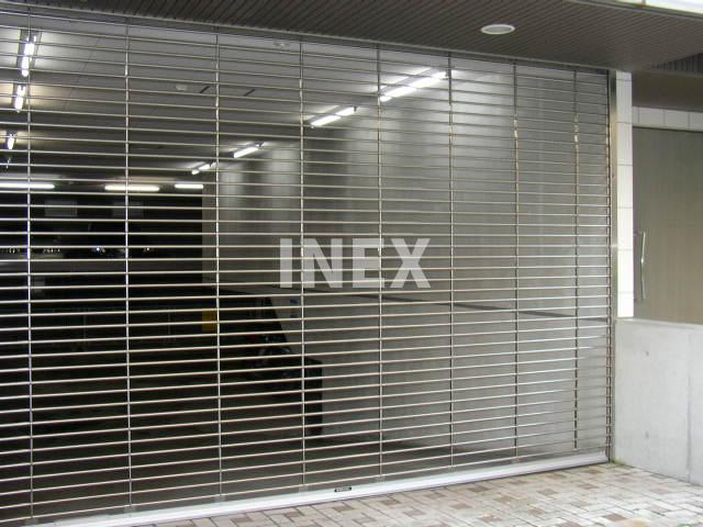 横浜市中区寿町１丁目の賃貸マンションのその他共用部分|駐車場、バイク置場入口
