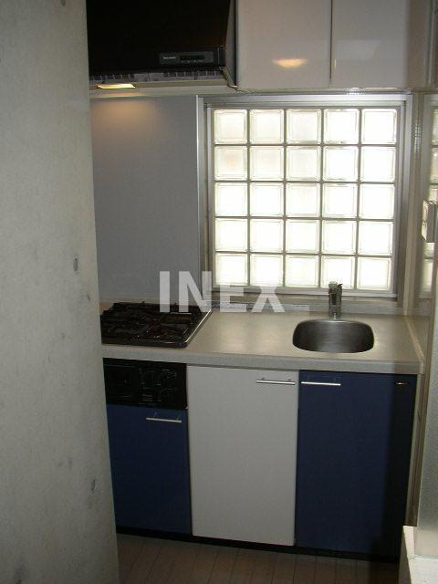 横浜市中区寿町１丁目の賃貸マンションのキッチン