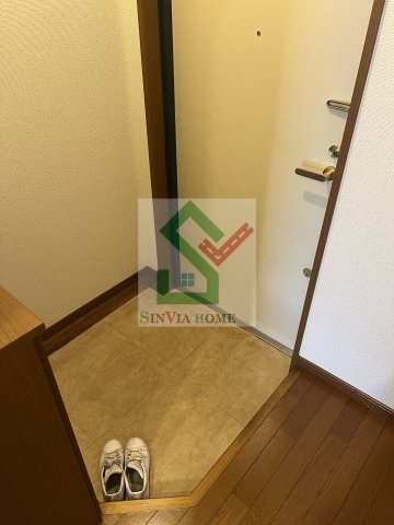 西東京市富士町2丁目マンションの玄関