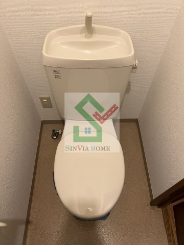 西東京市富士町2丁目マンションのトイレ