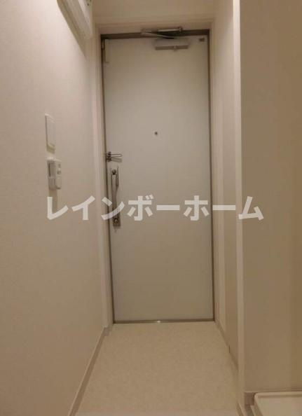 リブリ・まちやの玄関