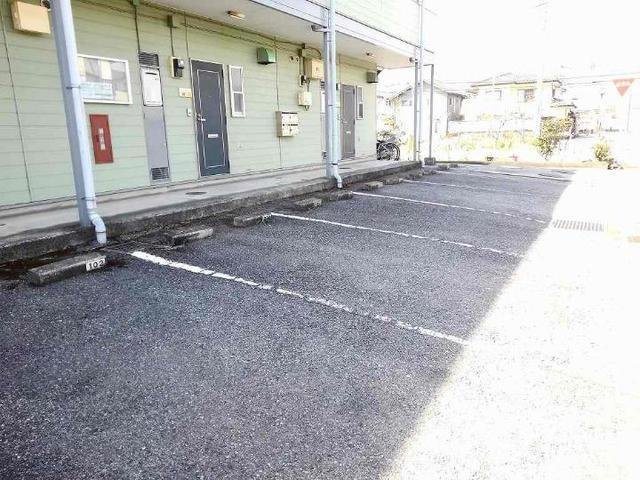 ウィステリアヒルの駐車場|カースペースがあります